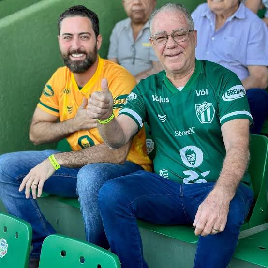 Em Goiás, pai e filho podem fazer história