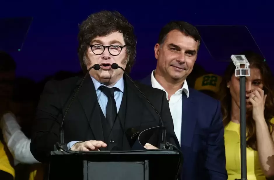 Javier Milei em evento de Flavio Bolsonaro